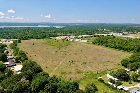 75 4213 Rd, Eufaula, OK 74432 photo 3