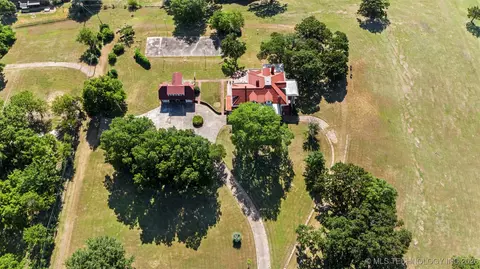 View/Area - 1312 E 9th, Ada, OK 74820 photo 6 of 6