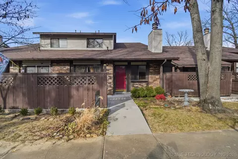 1236 S 110th East Avenue 3b, Tulsa, OK 74128