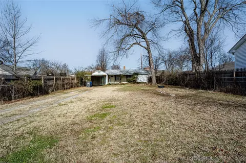 4743 E 6th St, Tulsa, OK 74112