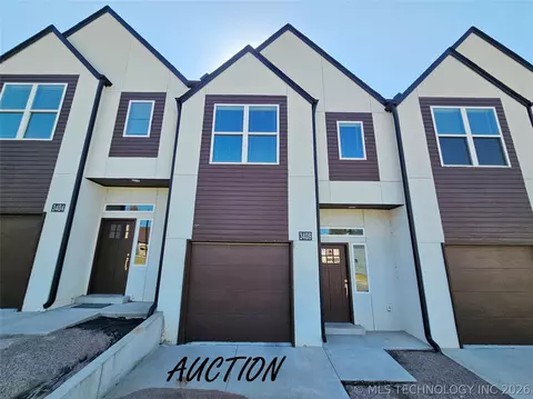 3406 Redbud Ln, Tulsa, OK 74132