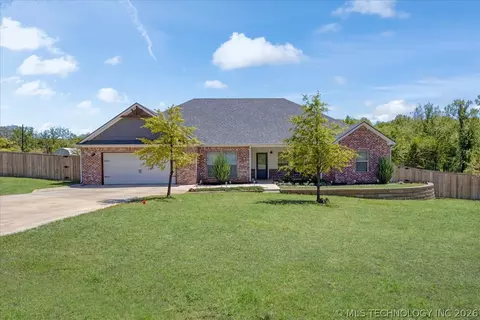 2086 N Ranchette Rd, Durant, OK 74701