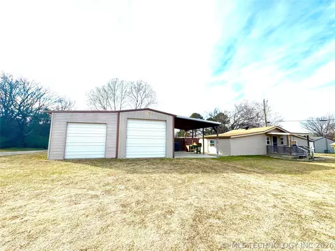419121 E 1145 Rd, Checotah, OK 74426