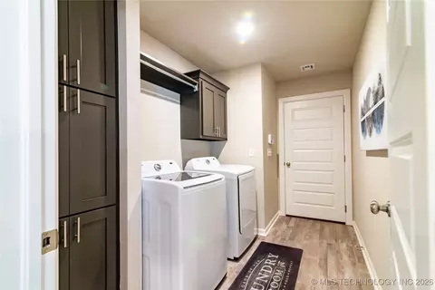 Other - 1403 E 150th Pl S, Glenpool, OK 74033 photo 8 of 10