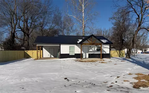 1286 Market Ave, Westville, OK 74965