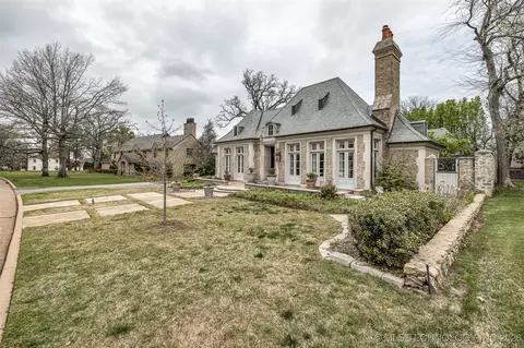 2119 E 30th Pl, Tulsa, OK 74114 photo 4