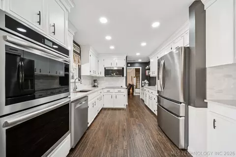 7021 E 67th St, Tulsa, OK 74133 photo 8