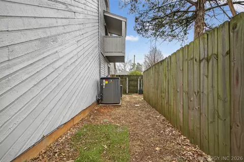 Exterior - 3341 E 83rd Pl, Tulsa, OK 74137 photo 7 of 11