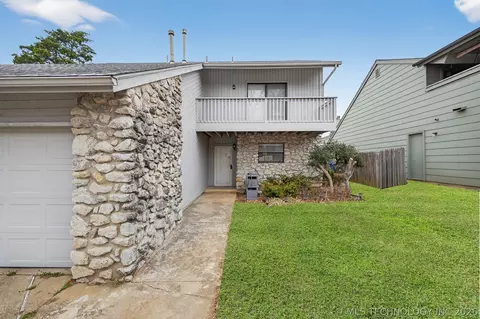 Exterior - 3341 E 83rd Pl, Tulsa, OK 74137 photo 3 of 11