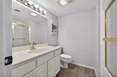 Bath - 3341 E 83rd Pl, Tulsa, OK 74137 photo 1 of 7