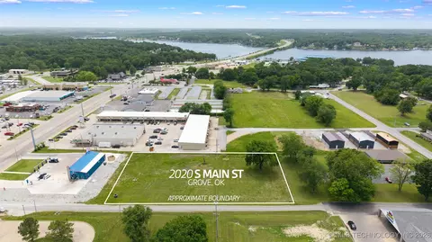 S Main Street, Grove, OK 74344