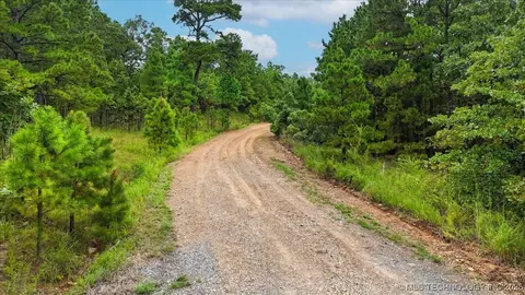 1025 Buffalo, Valley, OK 74571