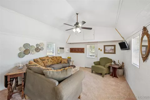 108285 Catfish, Checotah, OK 74426 photo 6
