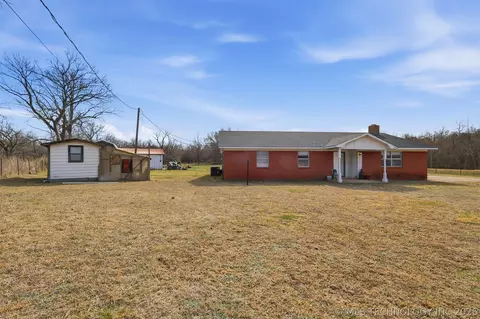 20270 S 930 Rd W, Okmulgee, OK 74447