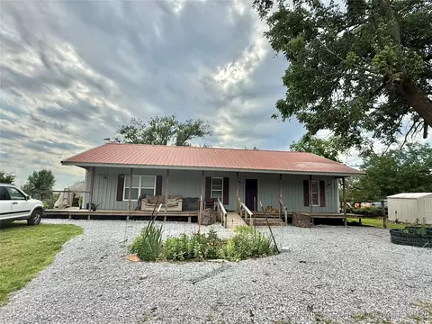 20218 E 430 Rd, Jay, OK 74346