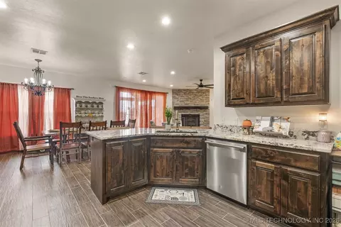 1113 Elizabeth Dr, Checotah, OK 74426 photo 34
