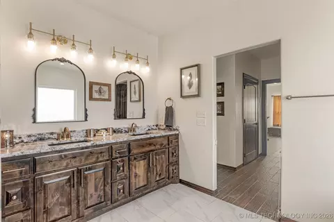 1113 Elizabeth Dr, Checotah, OK 74426 photo 46