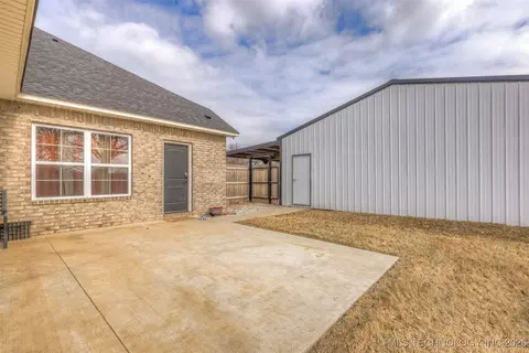 1113 Elizabeth Dr, Checotah, OK 74426 photo 62