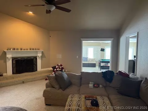 25308 E 67th Pl S, Broken Arrow, OK 74014 photo 3