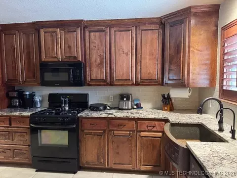 25308 E 67th Pl S, Broken Arrow, OK 74014 photo 5