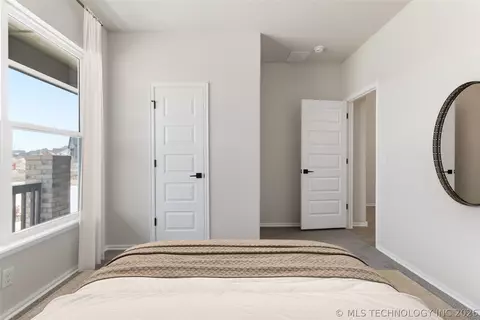 2076 W Berkeley St, Broken Arrow, OK 74012 photo 7