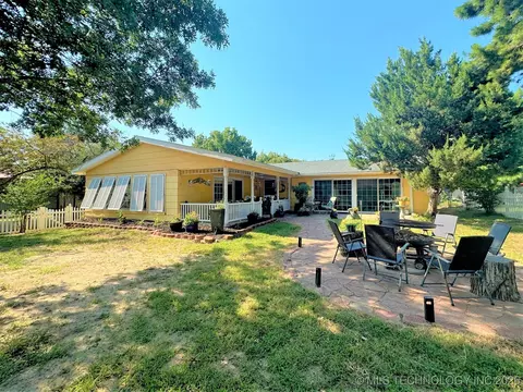 12198 Michael Blvd, Kingston, OK 73439
