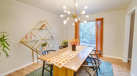 Dining - 4207 E 78th St, Tulsa, OK 74136 photo 4 of 4
