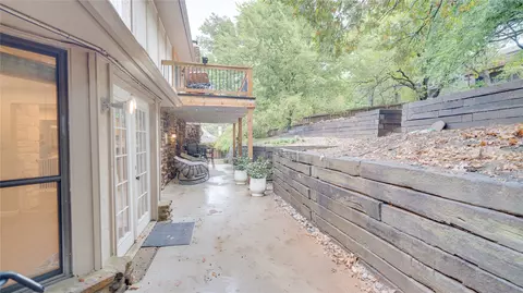 Exterior - 4207 E 78th St, Tulsa, OK 74136 photo 3 of 9