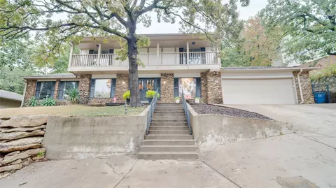 Exterior - 4207 E 78th St, Tulsa, OK 74136 photo 8 of 9