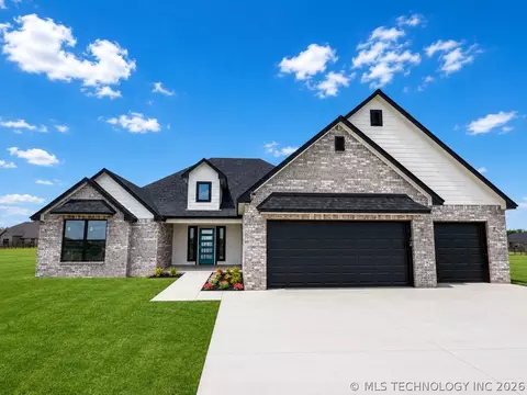 5513 E 140th St N, Collinsville, OK 74021