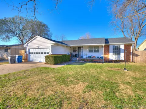 1541 E 61st St, Tulsa, OK 74136 photo 5