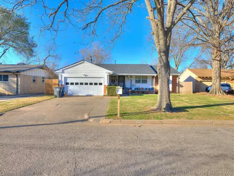 1541 E 61st St, Tulsa, OK 74136 photo 4