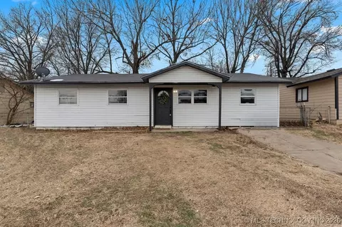 2124 S Main St, Sapulpa, OK 74066