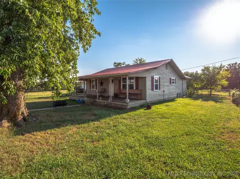 Exterior - 419000 E 1110 Rd, Checotah, OK 74426 photo 2 of 8