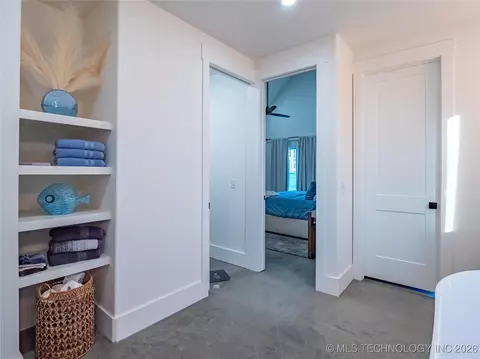 Entry Way - 288 Channel Pt, Canadian, OK 74432 photo 1 of 2