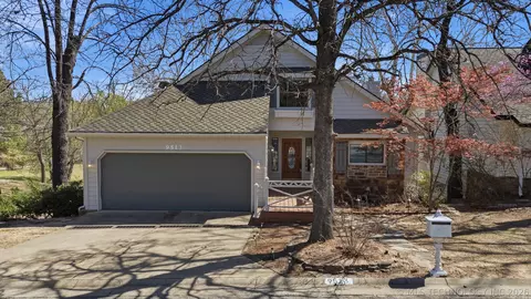 9513 S Lakewood Ave, Tulsa, OK 74137