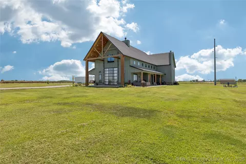 Exterior - 23960 E 710 Rd, Wagoner, OK 74467 photo 7 of 15