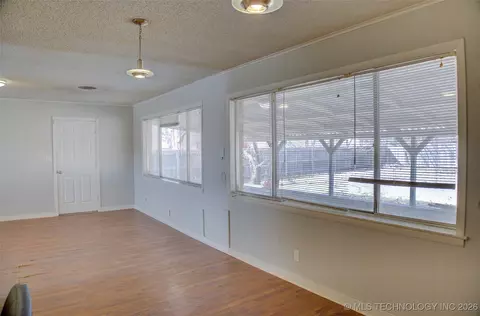 6781 E 26th Pl, Tulsa, OK 74129 photo 13