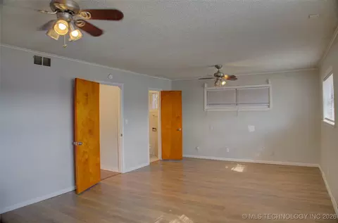 6781 E 26th Pl, Tulsa, OK 74129 photo 22