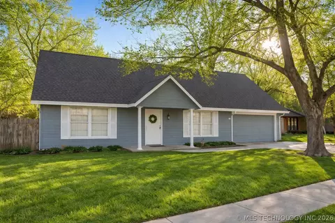 825 W Waco St, Broken Arrow, OK 74011