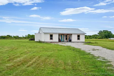 2200 N 166th Rd, Mounds, OK 74047
