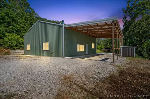 214 Shady Ln, Gore, OK 74435