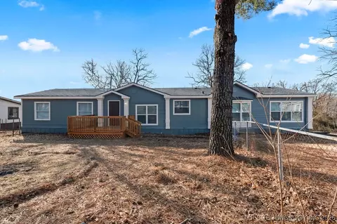 21914 W 42nd St, Sand Springs, OK 74063