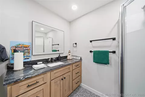 Bath - 451070 E 320 Rd, Afton, OK 74331 photo 5 of 5