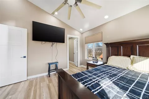 Bedroom - 451070 E 320 Rd, Afton, OK 74331 photo 3 of 3