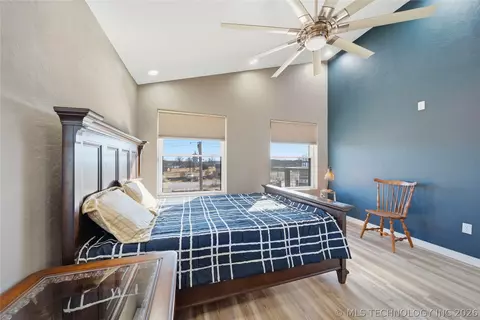 Bedroom - 451070 E 320 Rd, Afton, OK 74331 photo 2 of 3