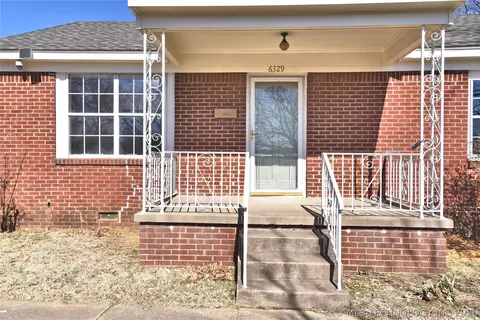 Exterior - 6329 E 4th Pl, Tulsa, OK 74112 photo 3 of 6
