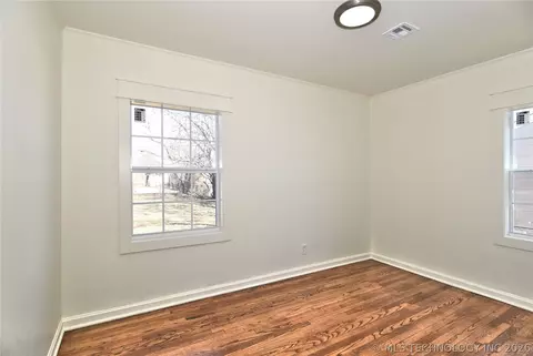 Bedroom - 6329 E 4th Pl, Tulsa, OK 74112 photo 1 of 6