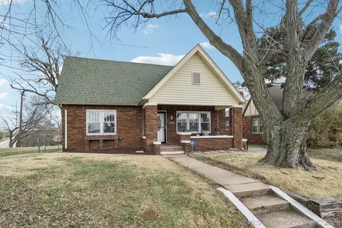 1211 S Jackson Ave, Tulsa, OK 74127