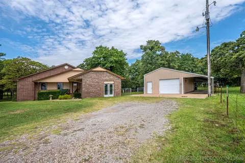 Exterior - 4412 E Grandstaff Rd, Cushing, OK 74023 photo 6 of 6